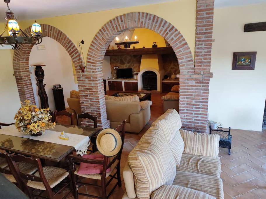 Villa El Membrillar 普里埃格·德·科尔多巴 外观 照片